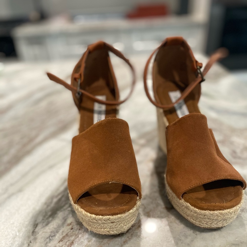 Steve Madden wedges